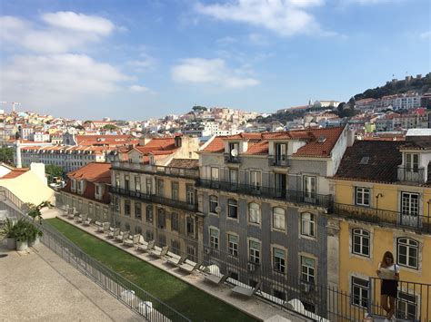 Colorful architecture in Lisbon, Portugal • HOUSE OF WEND