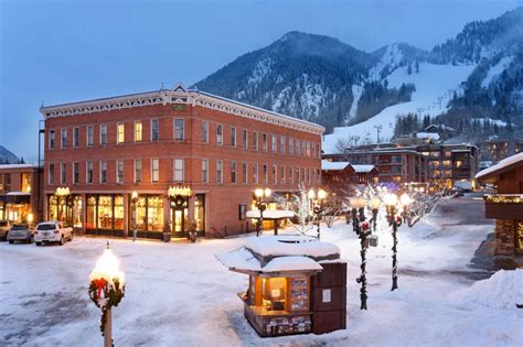 14 Best Hotels in Aspen, Colorado