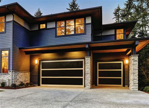 How To Choose The Best Garage Lighting For Your Home