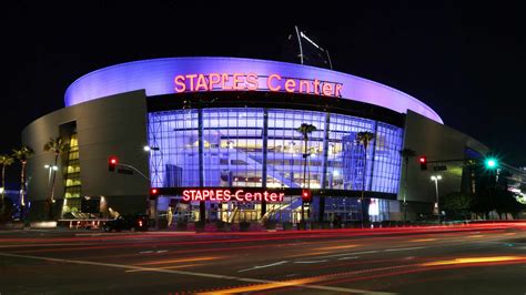 Crypto.com buys naming rights to Lakers' Staples Center in a $700 million deal