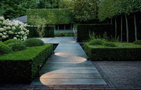 24 Fantastic Landscape Path Lights - Home, Family, Style and Art Ideas