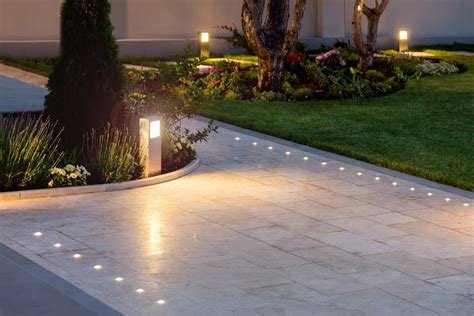 Driveway Lights (Types & Designs) - Designing Idea