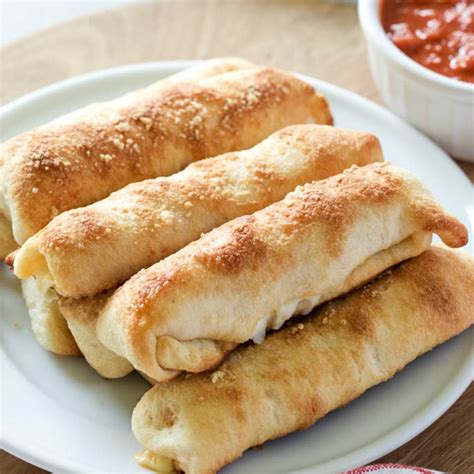 Quick Easy Pepperoni Roll Recipe - Infoupdate.org