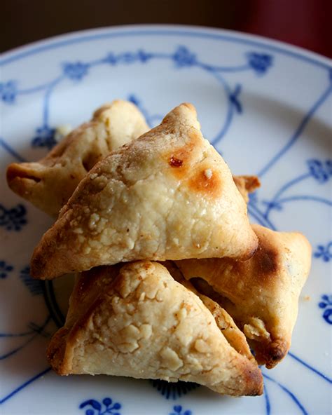 Easy Samosa Dough Recipe That Can Be Baked or Fried | Craftsy