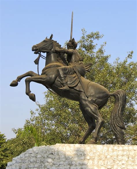 Equestrian statue of Rani of Jhansi Lakshmibai in Gwalior, Madya Pradesh India