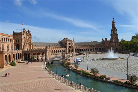 La Plaza de España en Sevilla | Las Mil Millas