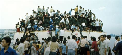 Steps Leading to the Fall of Saigon—And the Final, Chaotic Airlifts | HISTORY