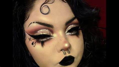 Cute Chola Makeup