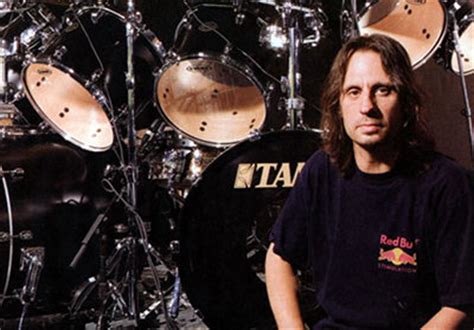 Dave Lombardo reportedly kicked out of Slayer - Treble