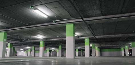 7 Smart LED Parking Garage Light Fixtures | LITELUME