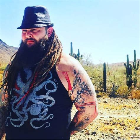 1,103 Likes, 17 Comments - Bray Wyatt (@realwyattwwe) on Instagram: “#FollowTheBuzzards 🌵 ...