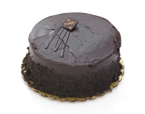 Bakery Fresh Goodness Chocolate Fudge Double Layer Cake, 8 in / 48 oz - Kroger