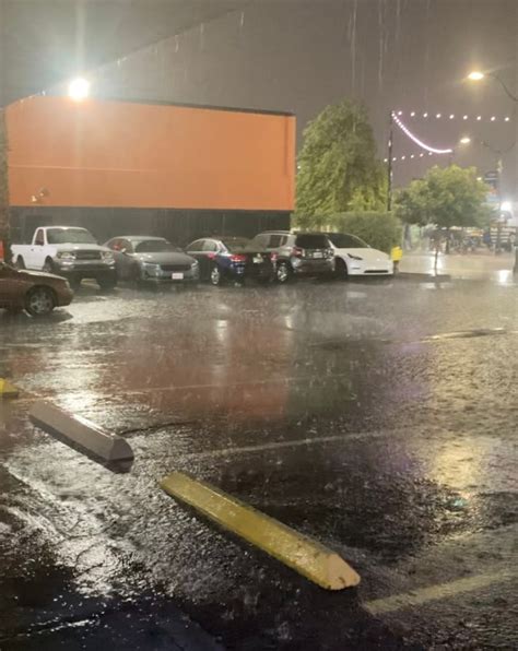 Intense rain, flooding hit Las Vegas Arts District on Wednesday | KLAS