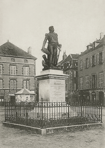 Statue of General Marbot in Beaulieu-sur-Dordogne