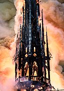 Second place: Notre Dame's spire taken from the Saint Louis bridge during the 15th April 2019 fire. – Attribution: LEVRIER Guillaume (CC BY-SA 4.0)