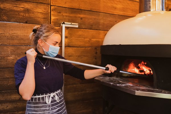 Accessoires incontournables pour améliorer votre expérience de pizza
