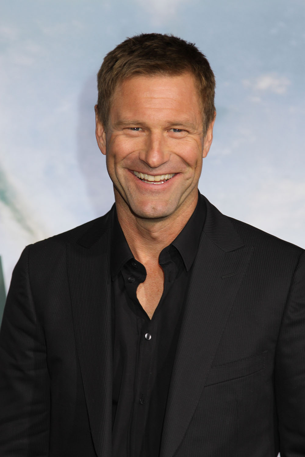 HD Quality Wallpaper | Collection: Celebrity, 1000x1500 Aaron Eckhart