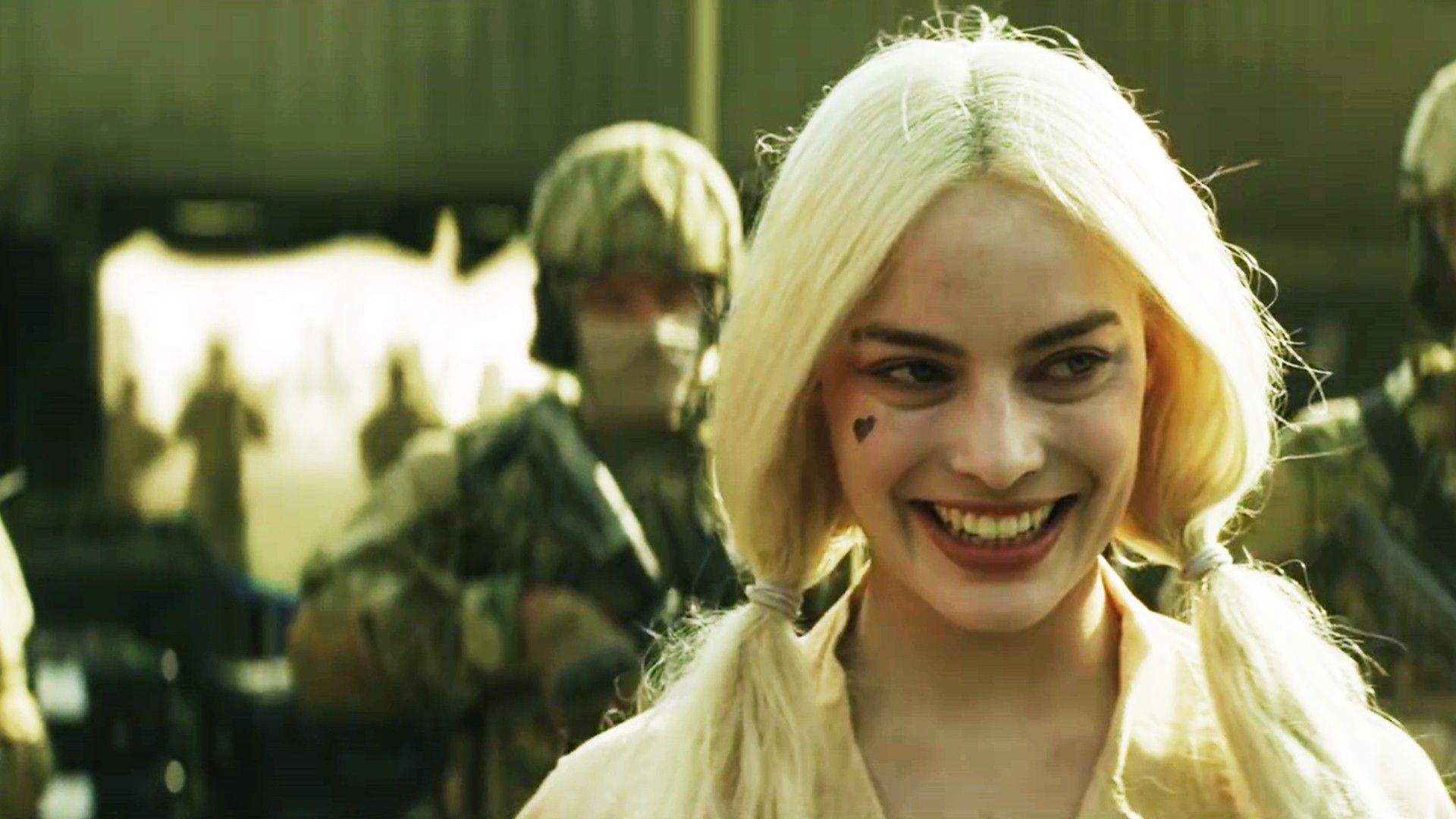 Margot Robbie Harley Face