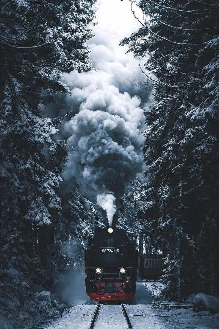 Winter Train Wallpapers - Top Free Winter Train Backgrounds -  WallpaperAccess