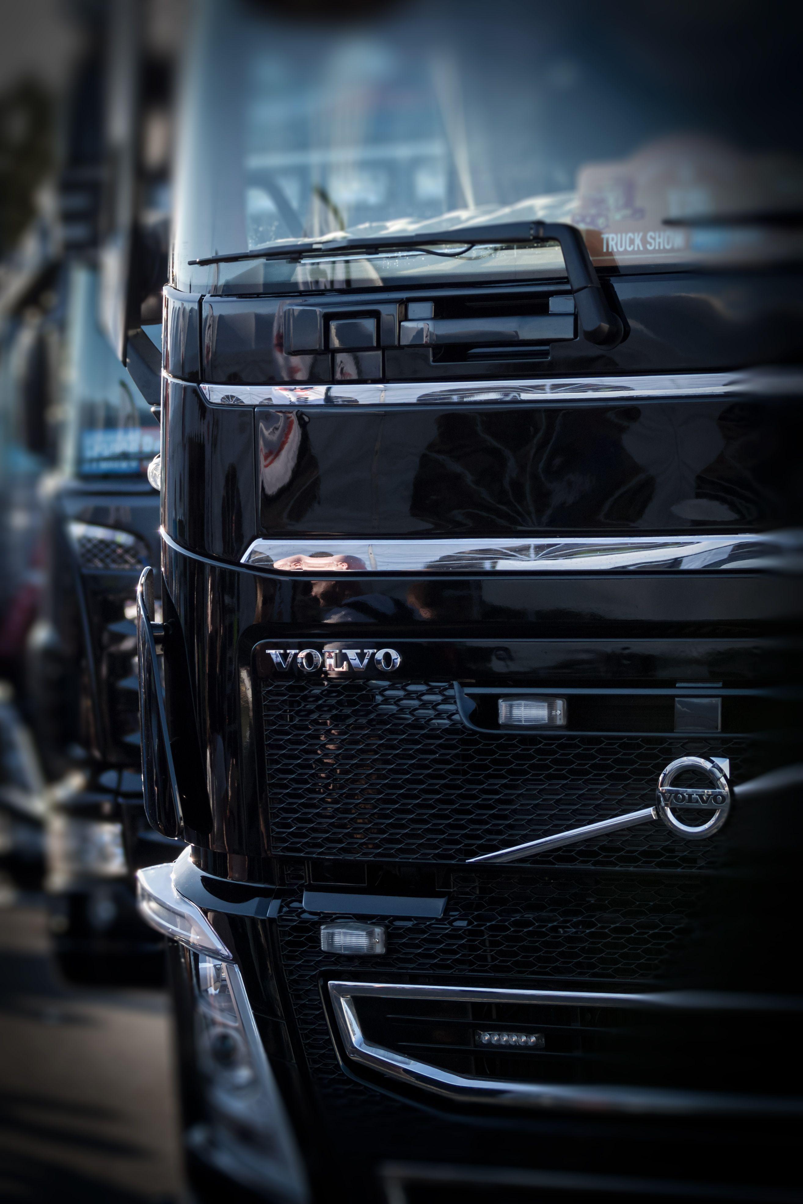 Volvo Truck Wallpapers Hd