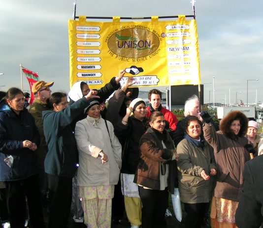 Gate Gourmet locked-out workers at their last mass picket at Heathrow, supported by Hounslow UNISON members