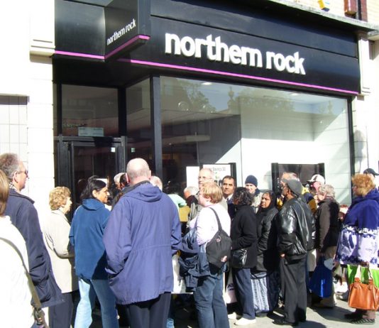 Queue outside the Northern Rock bank in Harruw on Tuesday of savers determined to take out their money