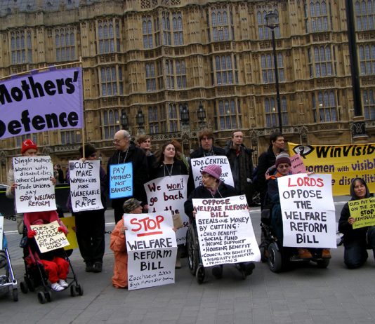 Community groups demanding the House of Lords defeat the Welfare Reform Bill