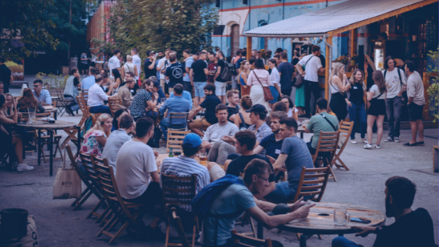 CzechInvest introduces Tech Happy Hours in cooperation with Startup Kitchen. The event will attract entrepreneurs, investors and representatives of international organisations