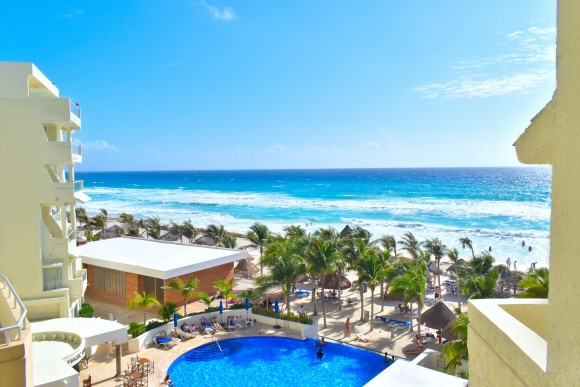 Hotel NYX Cancun