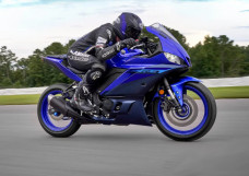 Yamaha R3