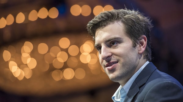 Exclusivo: Brian Chesky, CEO de Airbnb, habla sobre los riesgos de la IA y el efecto SVB para startups