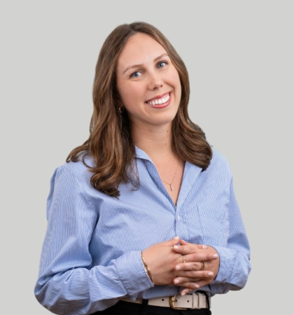 headshot of woman