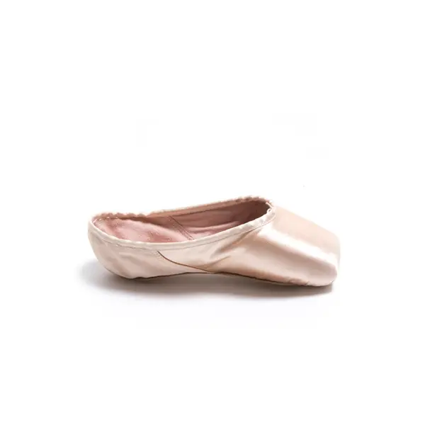 Capezio Ava pointe shoes for students, hard insole