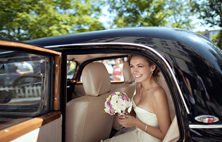 Wedding car rent