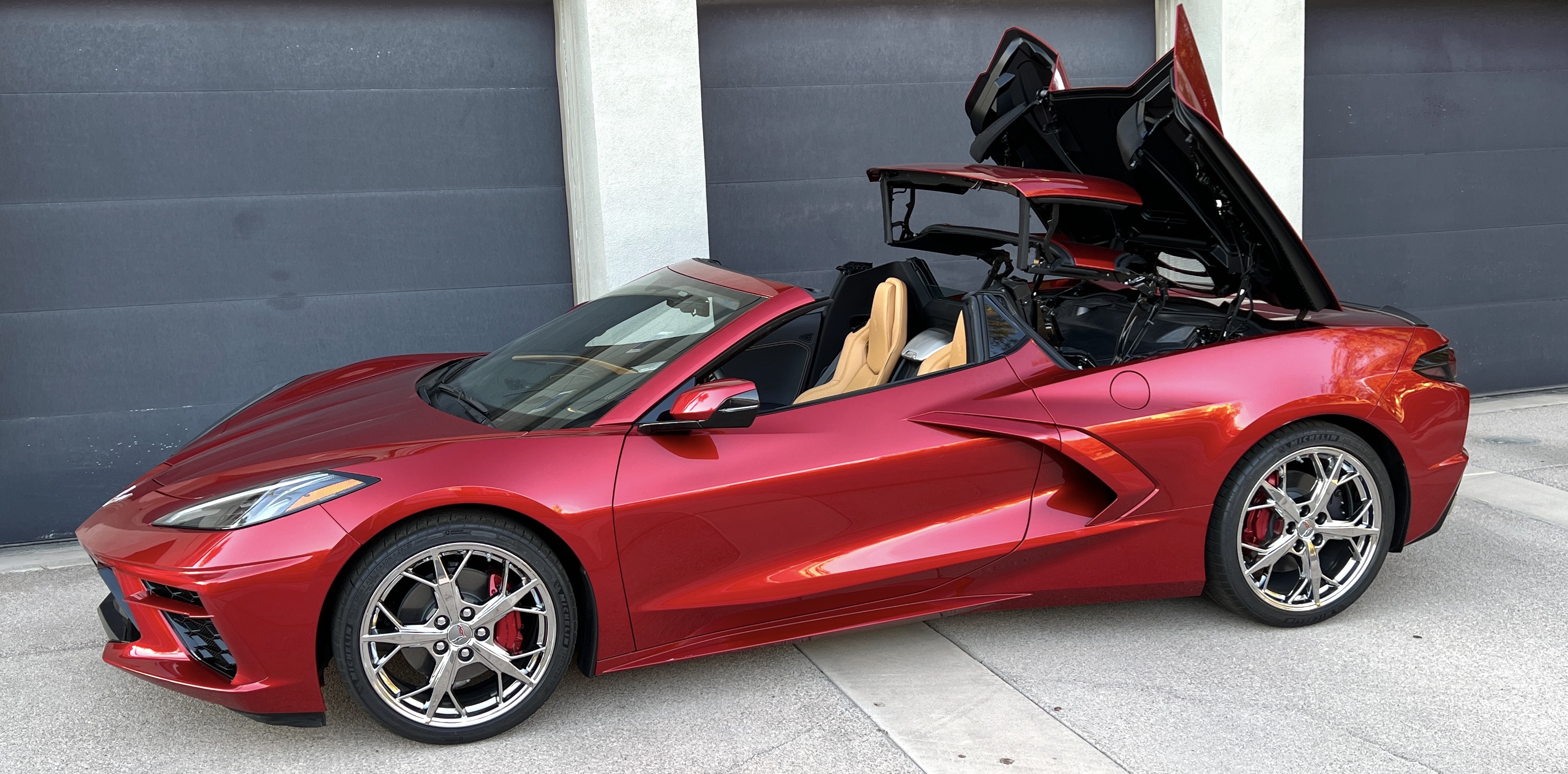 2024 Corvette Convertible Top Operation - Lola Sibbie