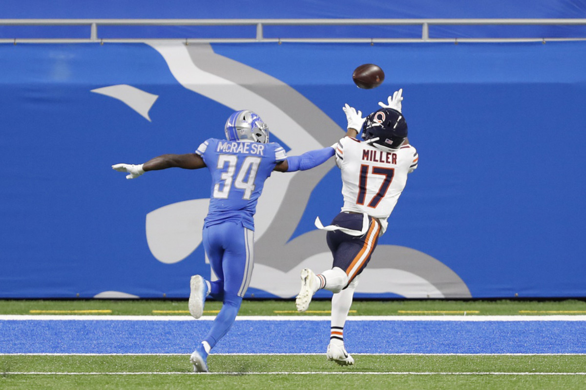 Lions defensive back Tony McRae covering Bears wide receiver Anthony Miler