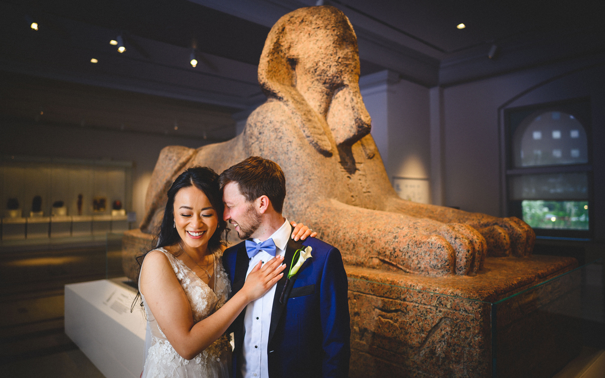 A couple in the Sphinx Gallery.