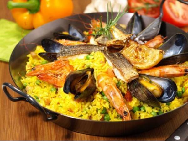 Paella Espagnole: Un plat 5 étoiles