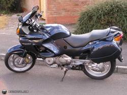 HONDA DEAUVILLE 650 blue