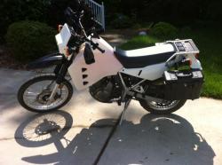 KAWASAKI KLR white