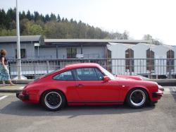 PORSCHE 930 red