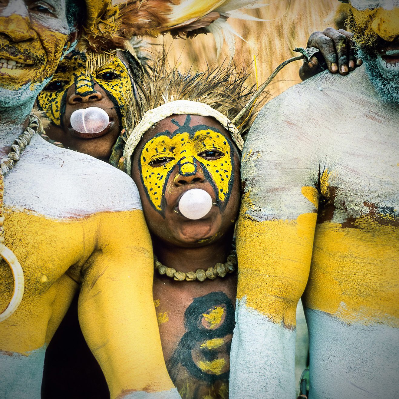 Bubblegum, by Cristina Mittermeier (2016). Papua, New Guinea 32 x 48 in. via 360 MAGAZINE.