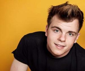 Niki Albon Biography