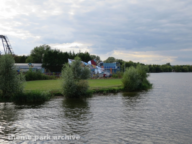 Thorpe Shark Hotel at Thorpe Park