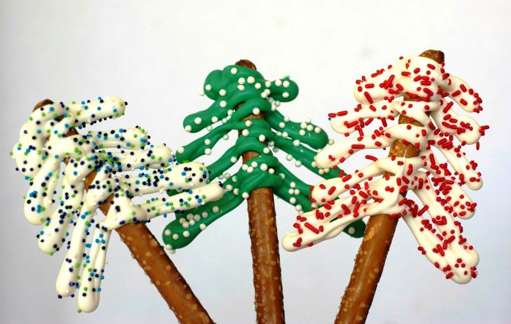 Pretzel Christmas Trees