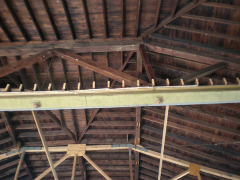 Photo #6431 - Opera House Interior - Trusses / Heavy Wooden Trusses