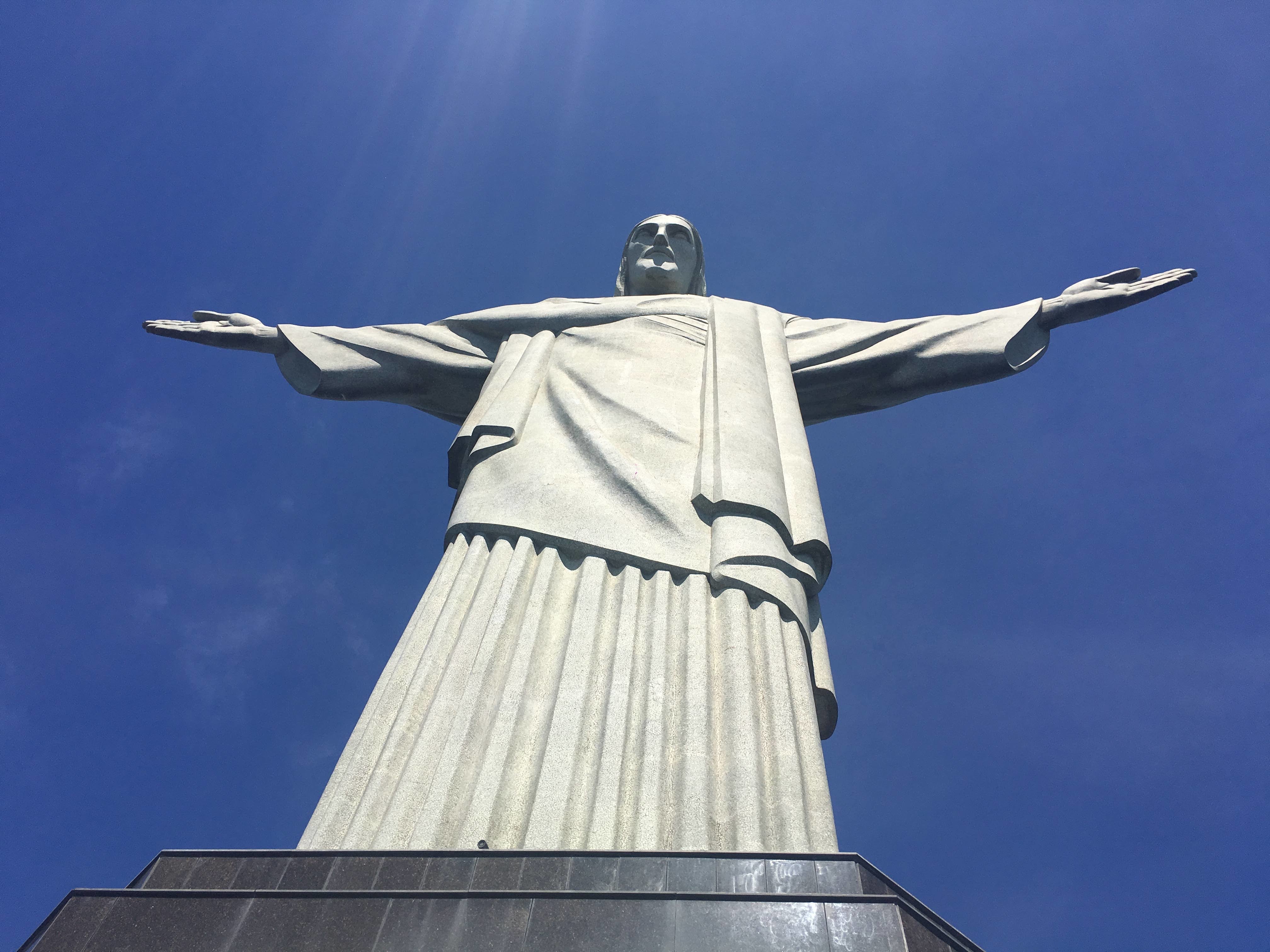 Top 3 places you need to visit in Rio de Janeiro