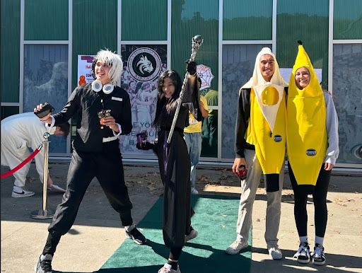 The winners Isaac Danon, Bianca Shen, Nate Arrogante and Addie Ewald pose for a picture in their award-winning costumes. They proudly display their personality and creativity within the costumes.