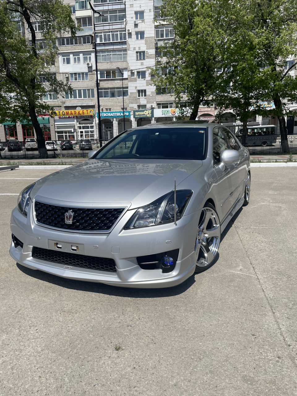 Сделал все что хотел. — Toyota Crown (S200), 2,5 л, 2011 года | тюнинг ...