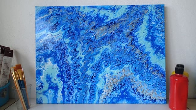 puddle pour acrylic pouring